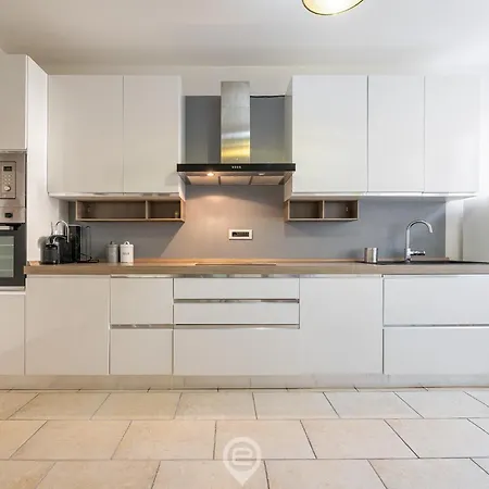 Estay - Flamingo Courtyard Retreat * Quartu SantʼElena